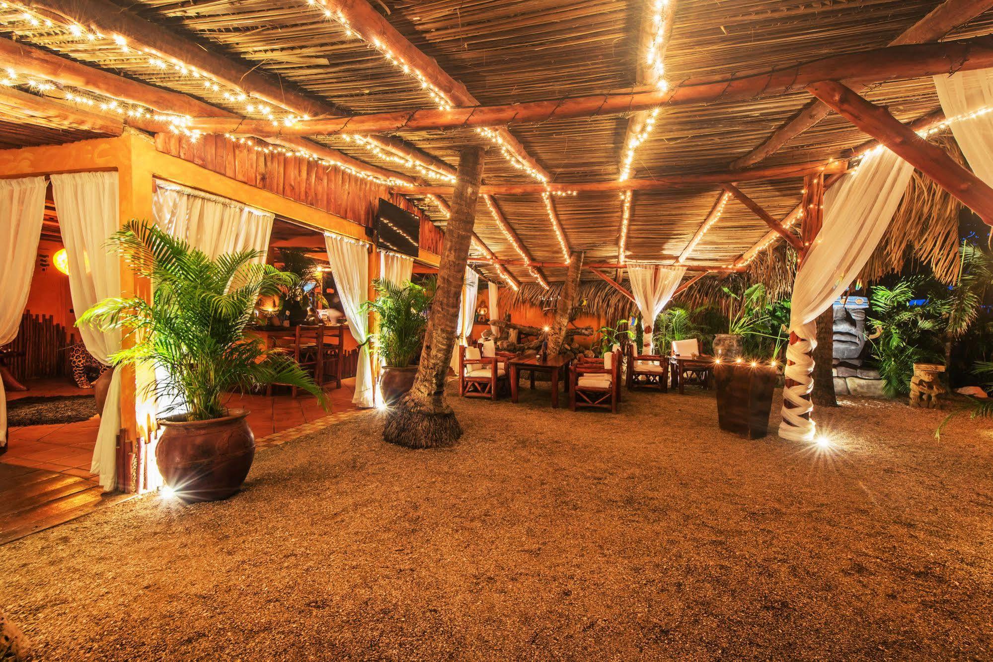 Hotel Locanda Samara Beach Exterior photo